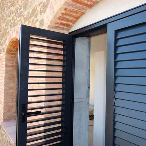 Mallorquinas doors